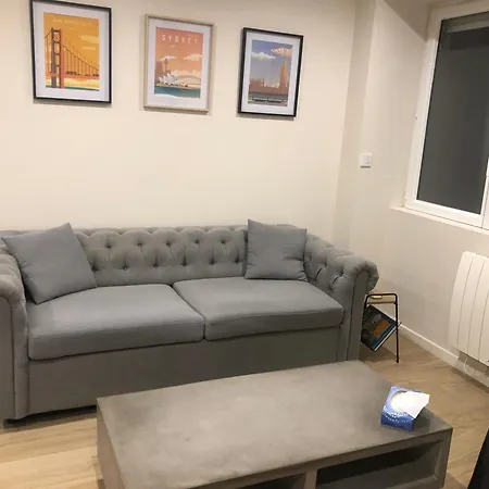 Appartement T2 Spacieux Et Equipe Mions Exterior photo